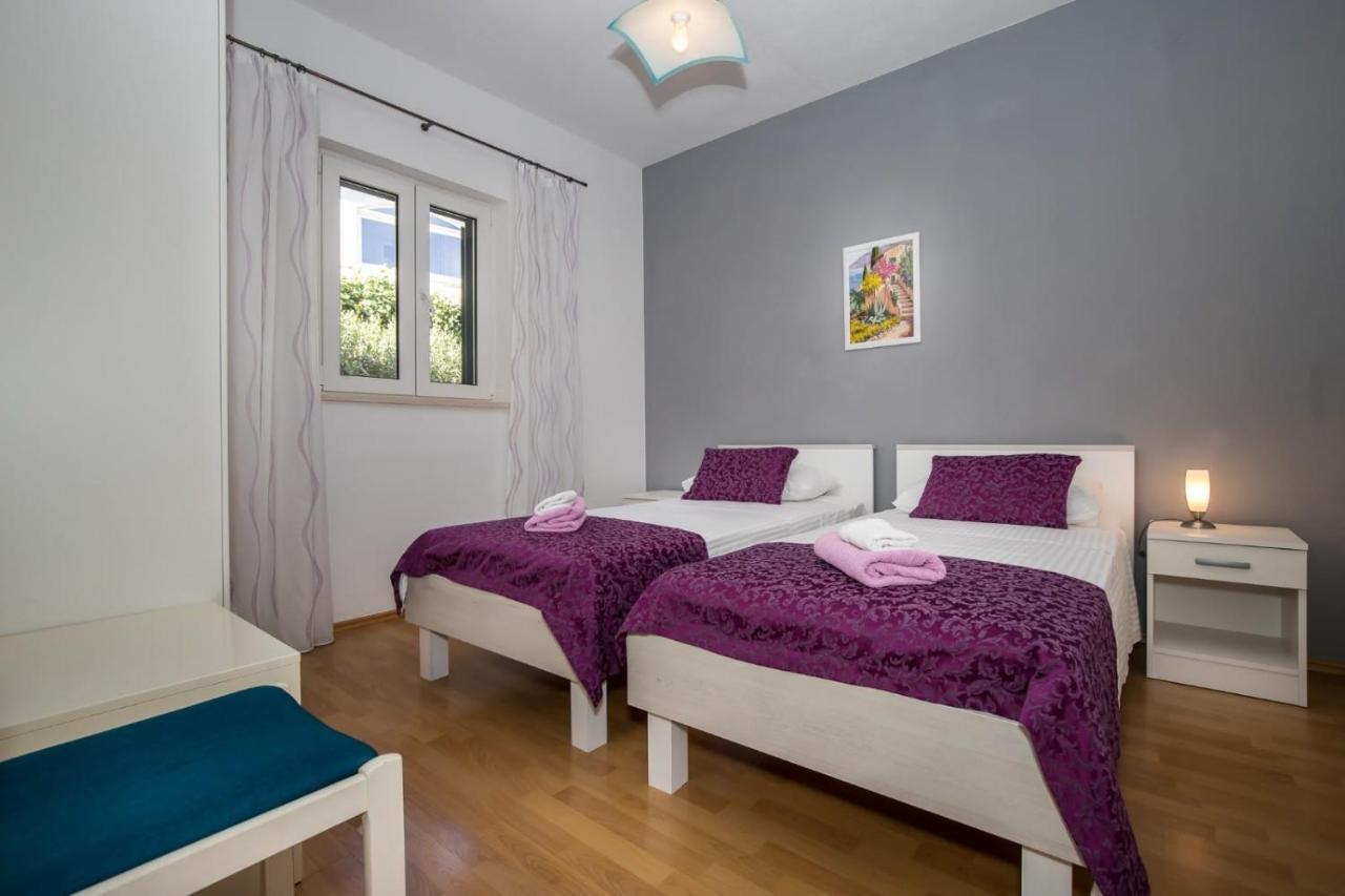 Apartmani Filipic โบล ภายนอก รูปภาพ