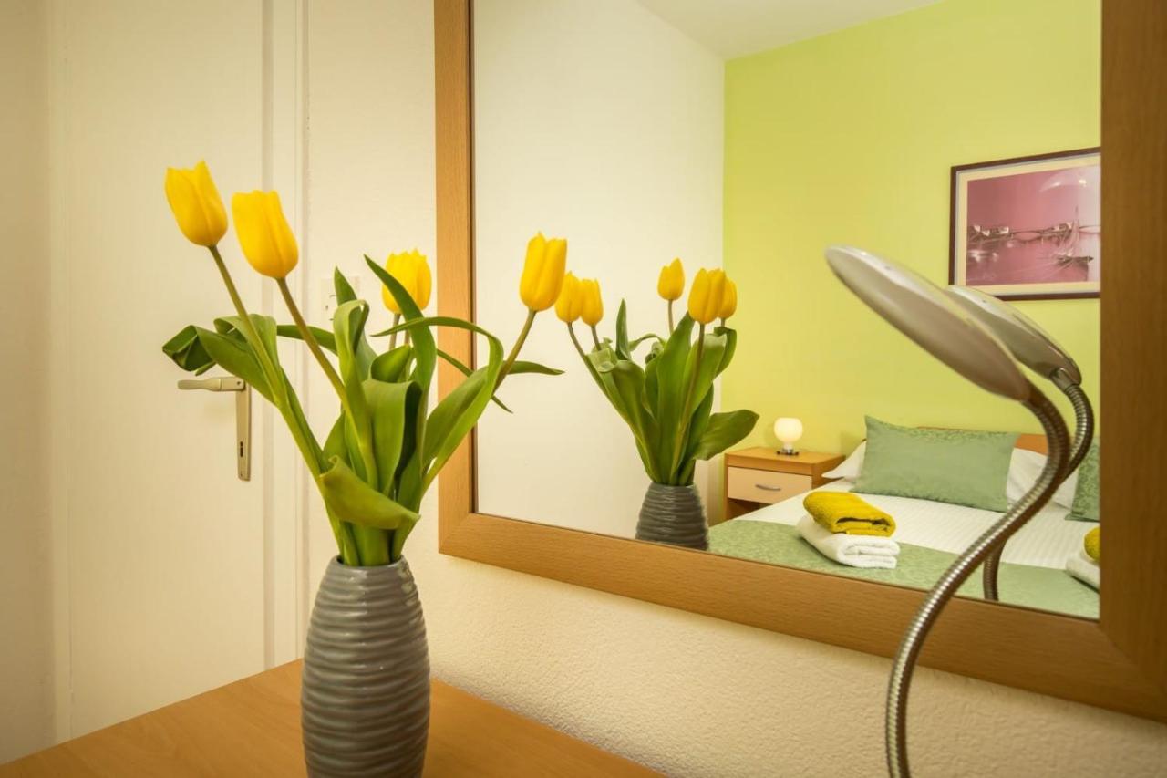 Apartmani Filipic โบล ภายนอก รูปภาพ